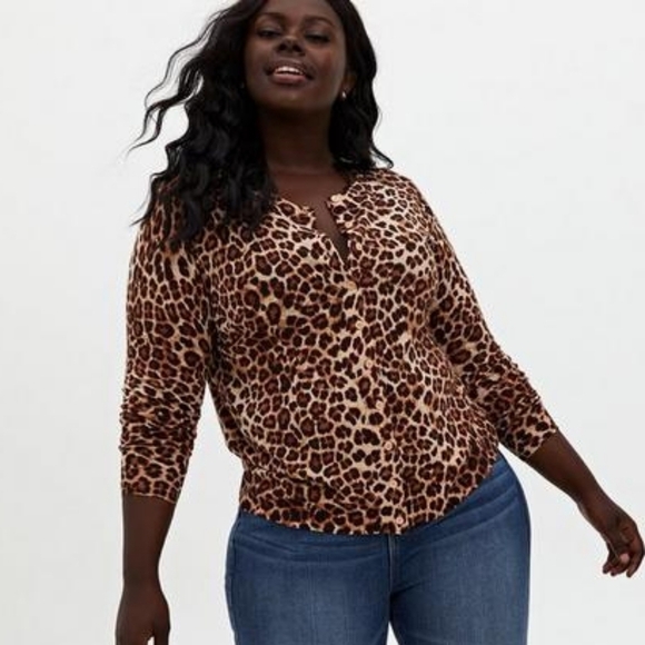 Torrid Leopard Print Cardigan - Picture 3 of 8